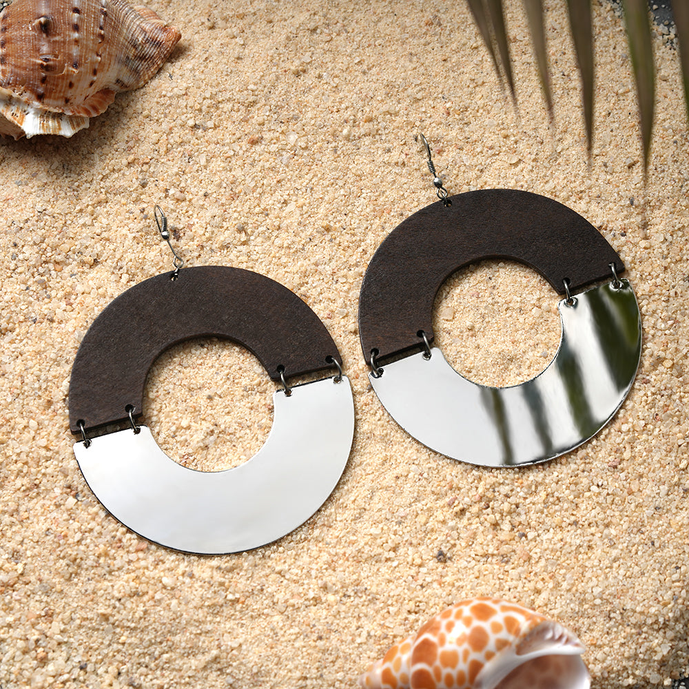 Contrast culture- wooden dangler earrings