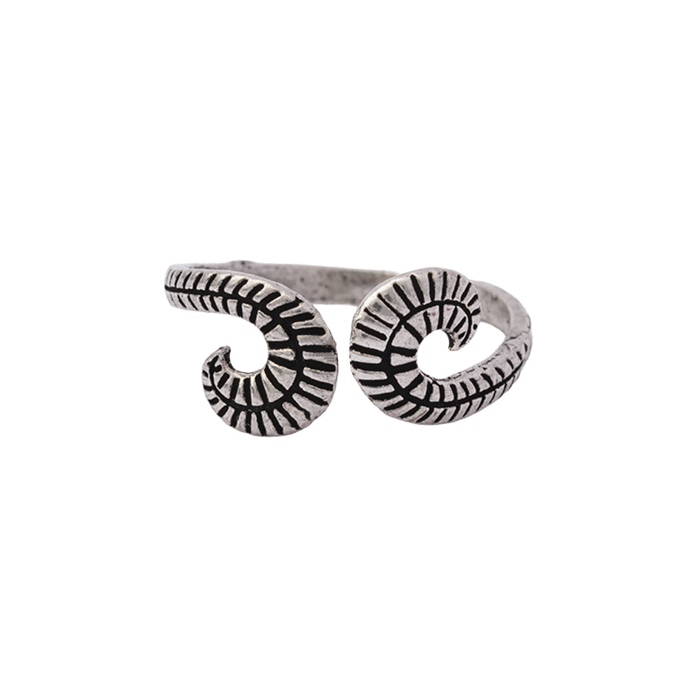 Taruni- Oxidised Brass Toe Ring