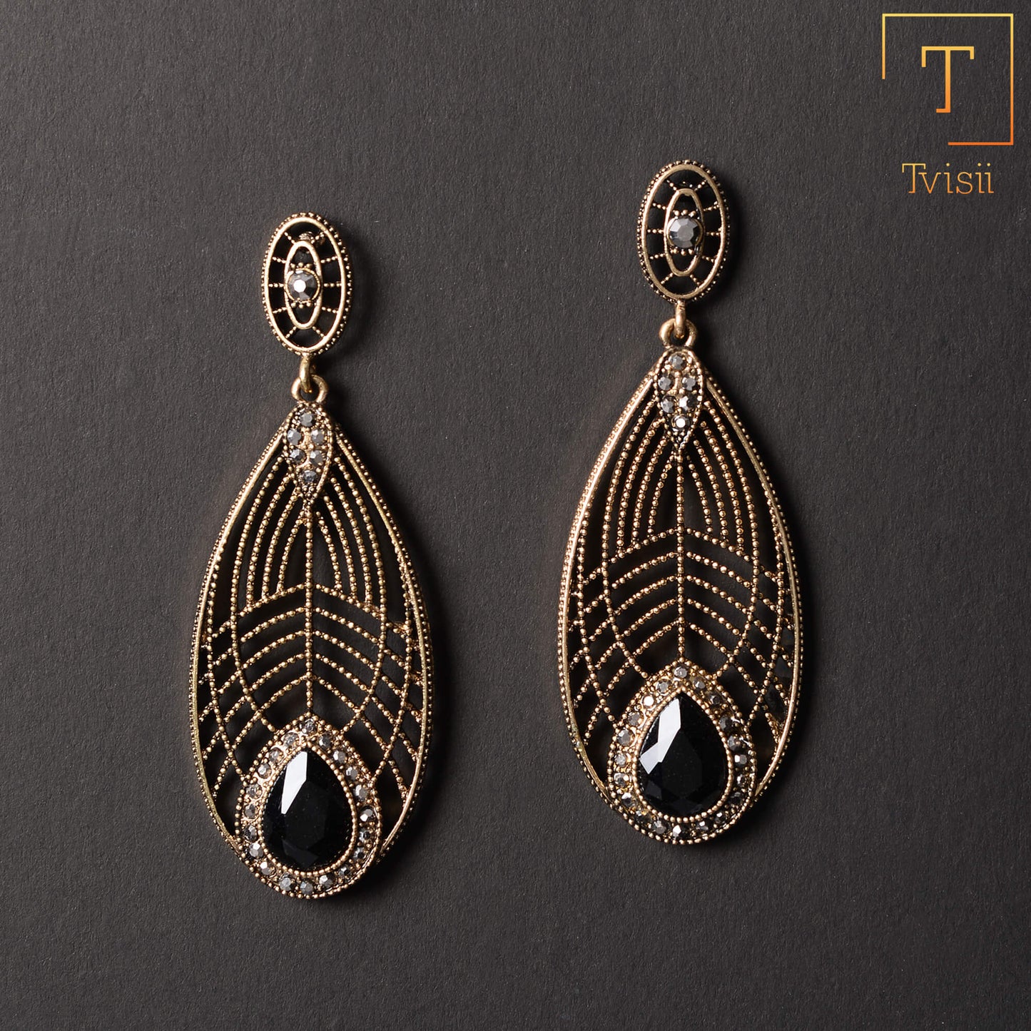 Coral Circle- Stone studded dangler earrings