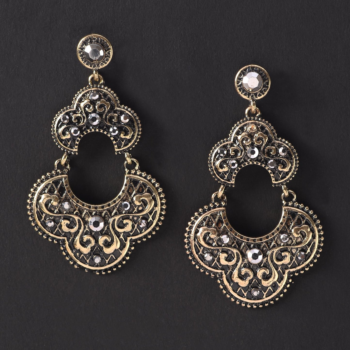 Earth Thread- Swirly patterned Dangler Earrings