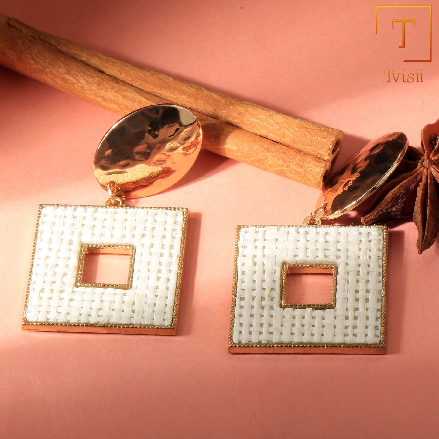 Square Gleam- square shaped dangler earrings