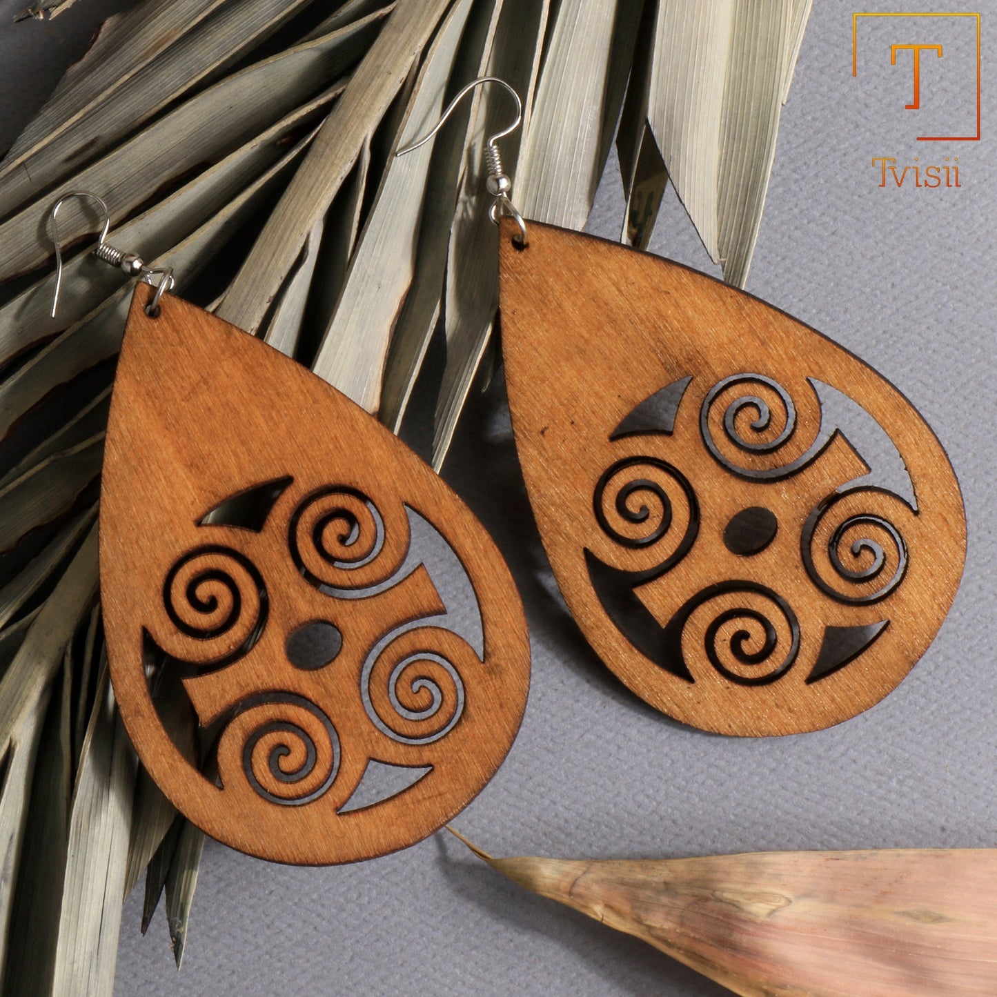 Earth Prowl- Wooden dangler earrings