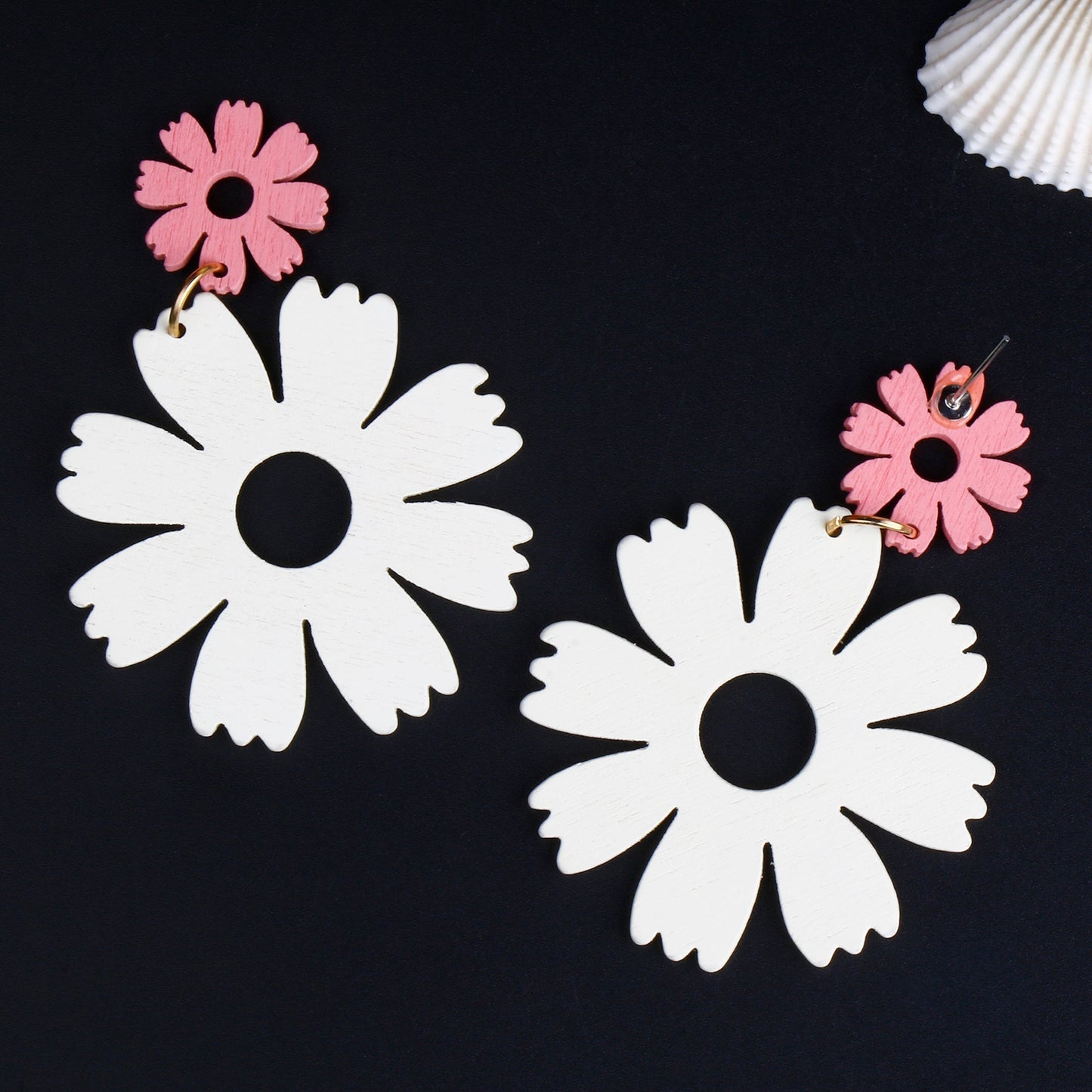 Floral Bloom- Flower dangler earrings