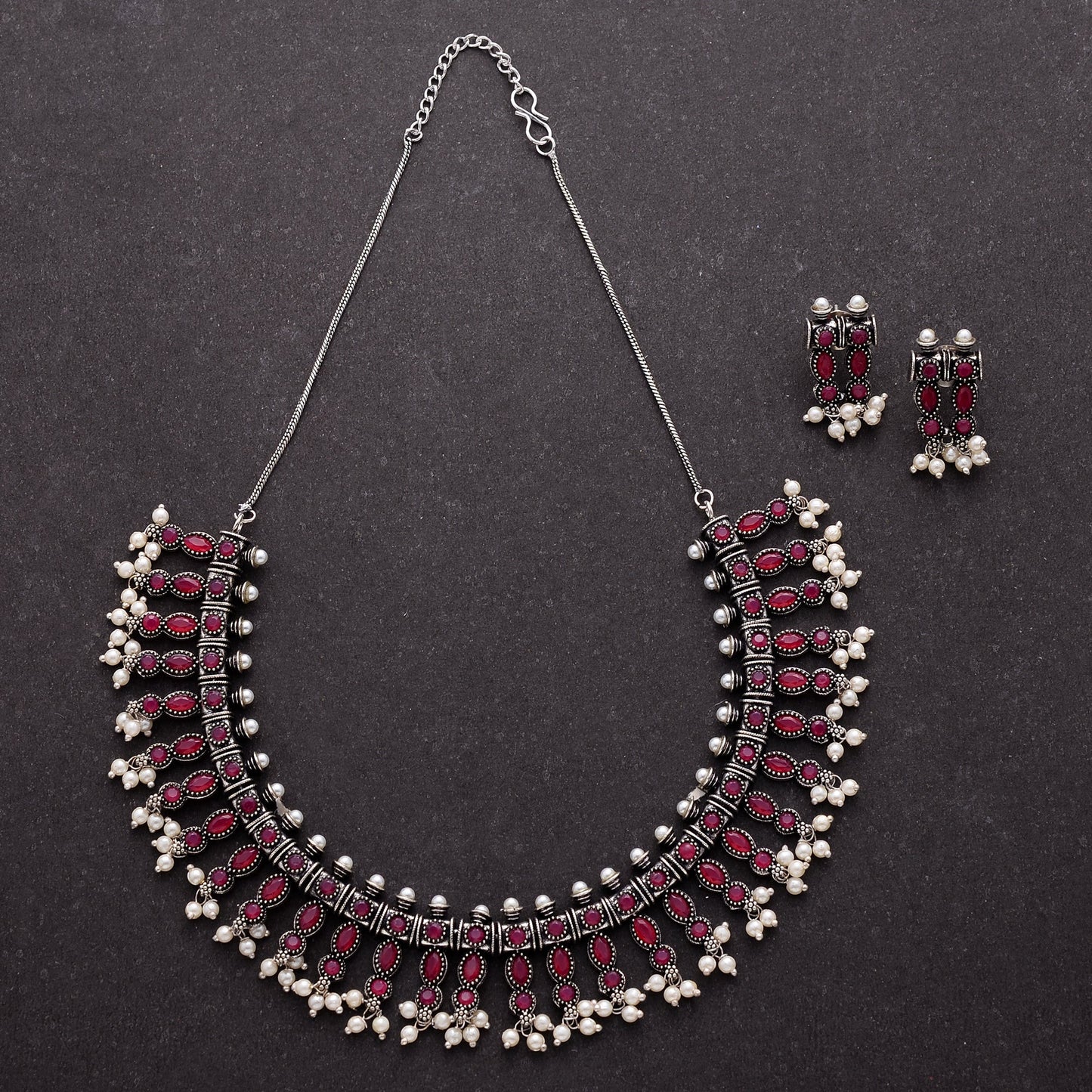 Kanthi – Silver-Toned Brass Necklace Set