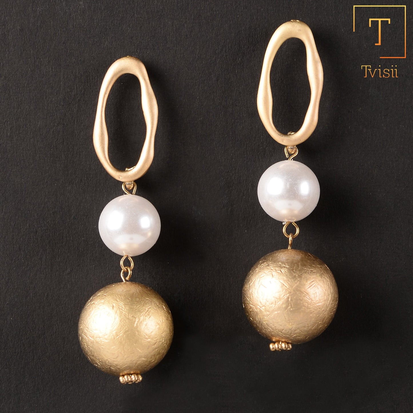 Pearl whisper- Pearly Dangler Earrings