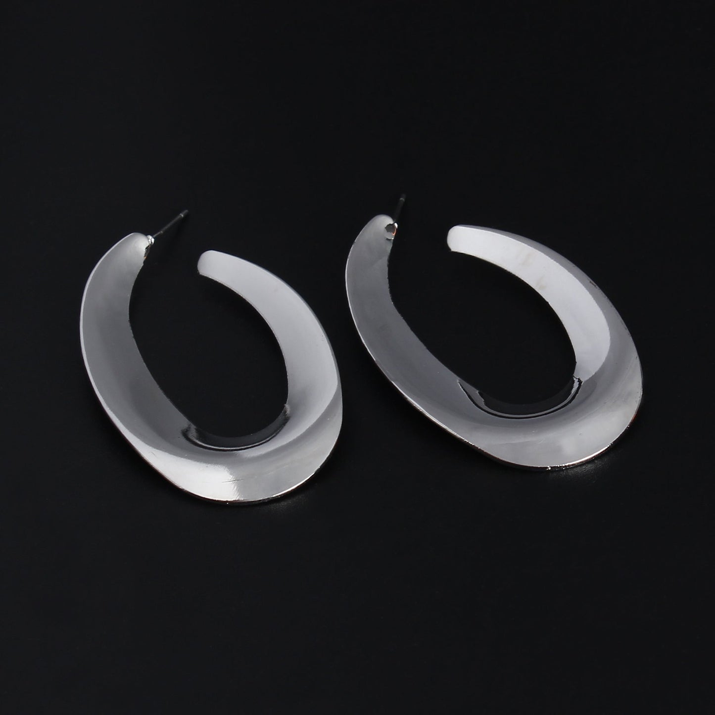 Shore Light- Silver hoop earrings