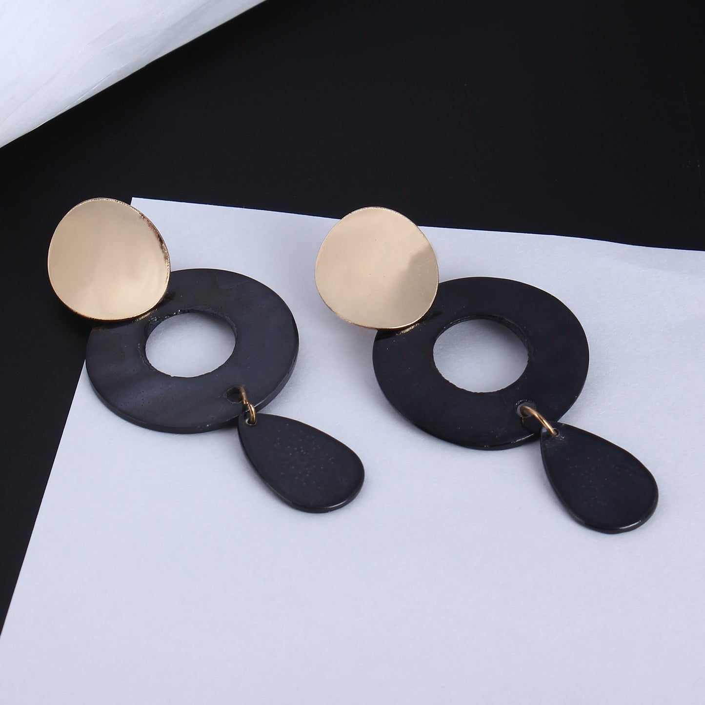 Sculpted Calm- Marble texture Dangler earrings