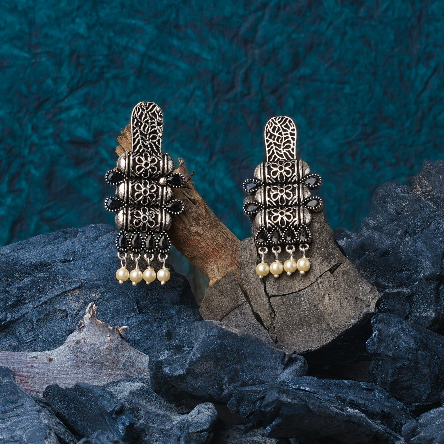 ManiStambh – Silver Brass Oxidised Dangler Earrings (Black)