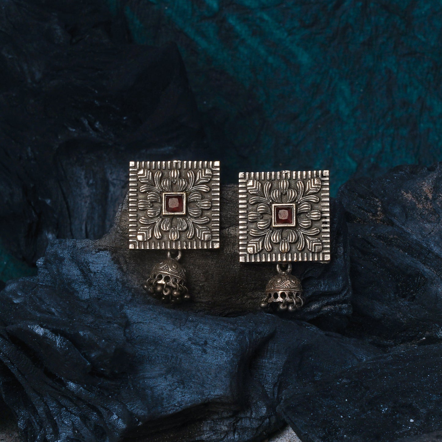 Chaukri- Silver Brass jhumka earrings