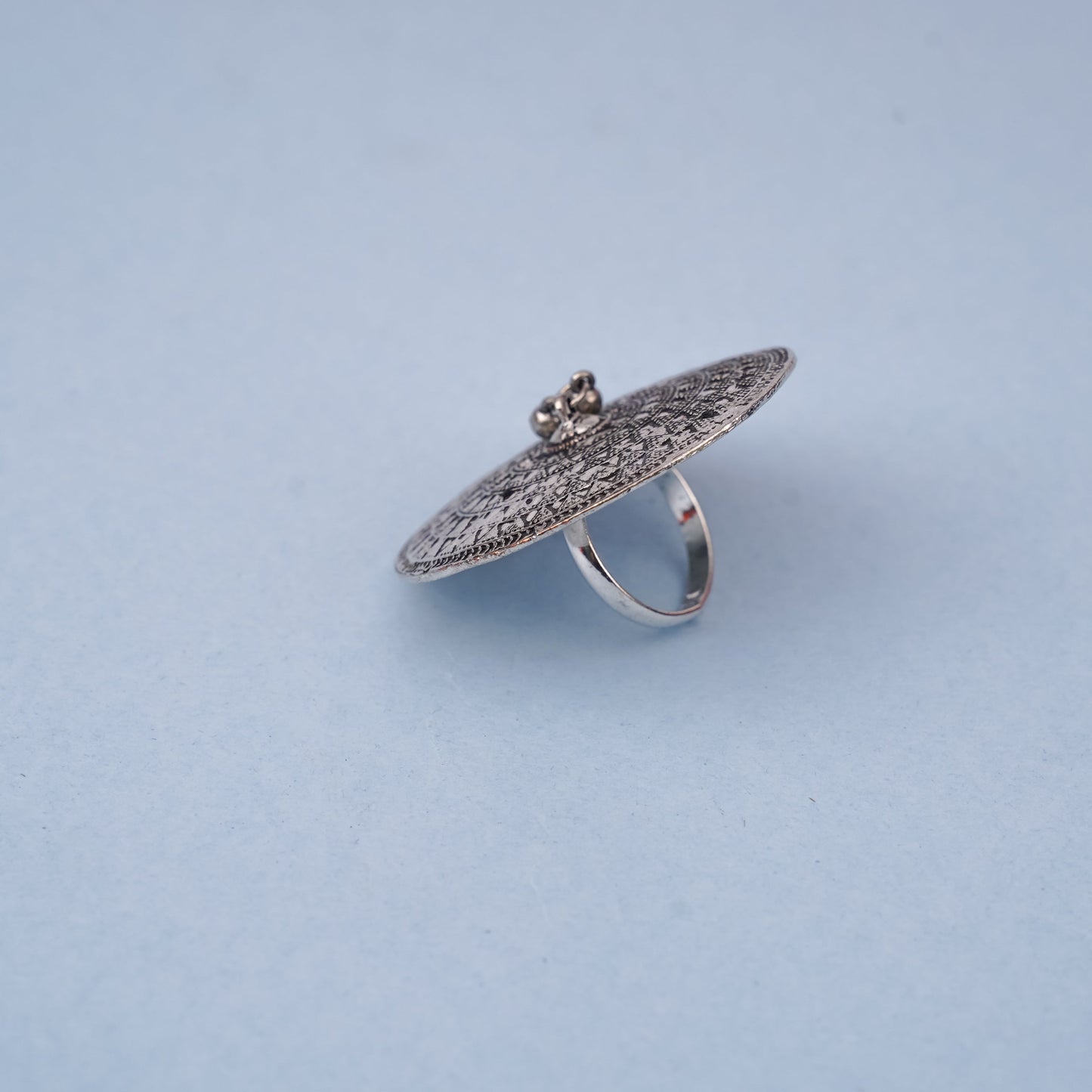 Chhavi- Silver oxidised ring