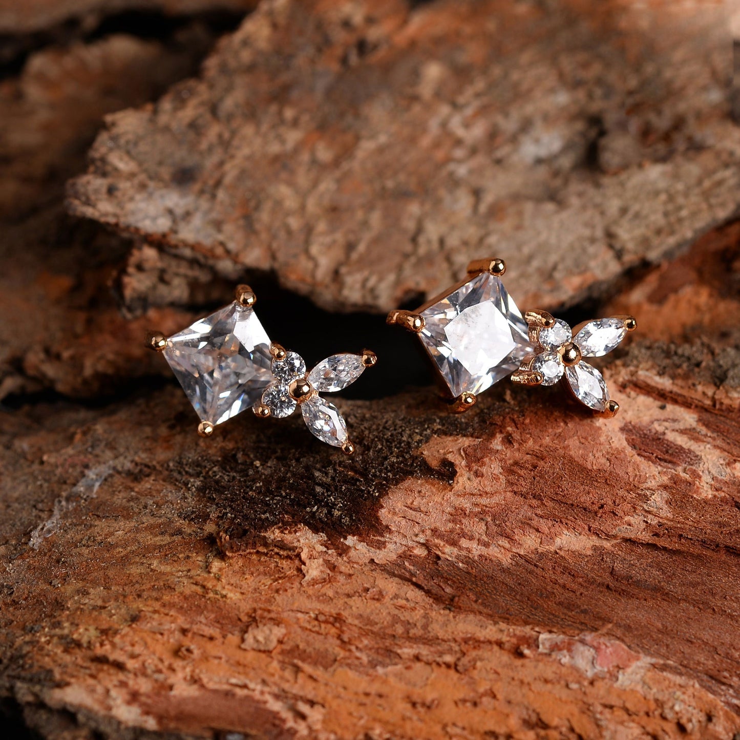 Selunelle- Stone Studded Zirconia Stud Earrings