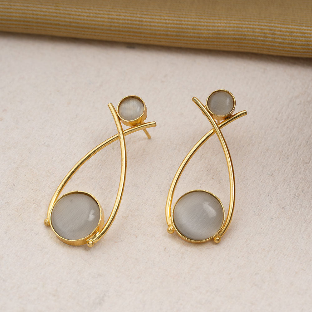 Anika- Stone Studded Golden Frames Earrings (Gray)