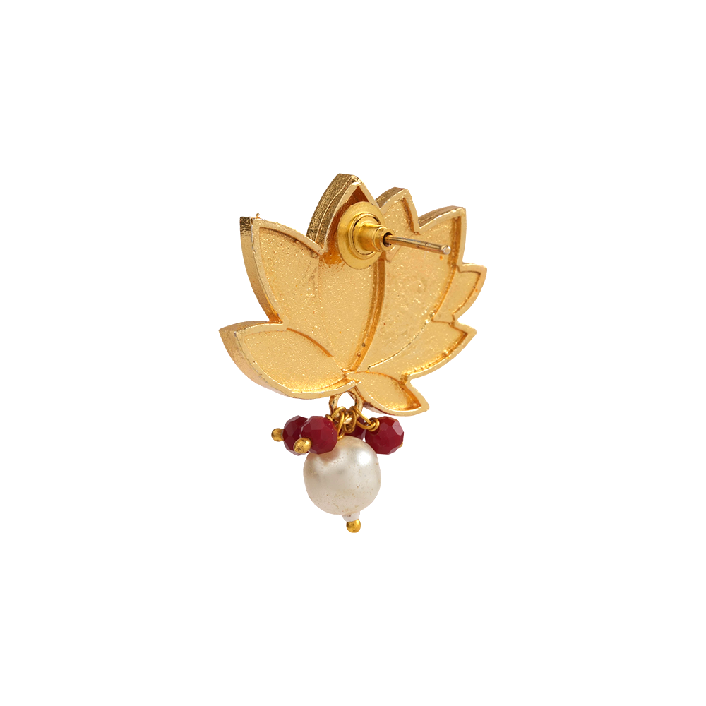 Kiyona – Hanging Pearl Stud Earrings