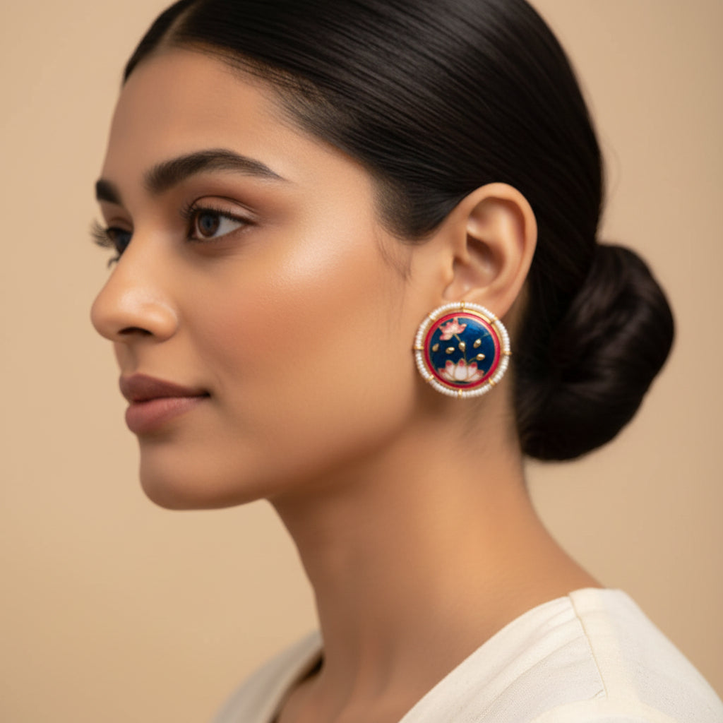 Liorna- Pearl framed stud earrings (Blue)