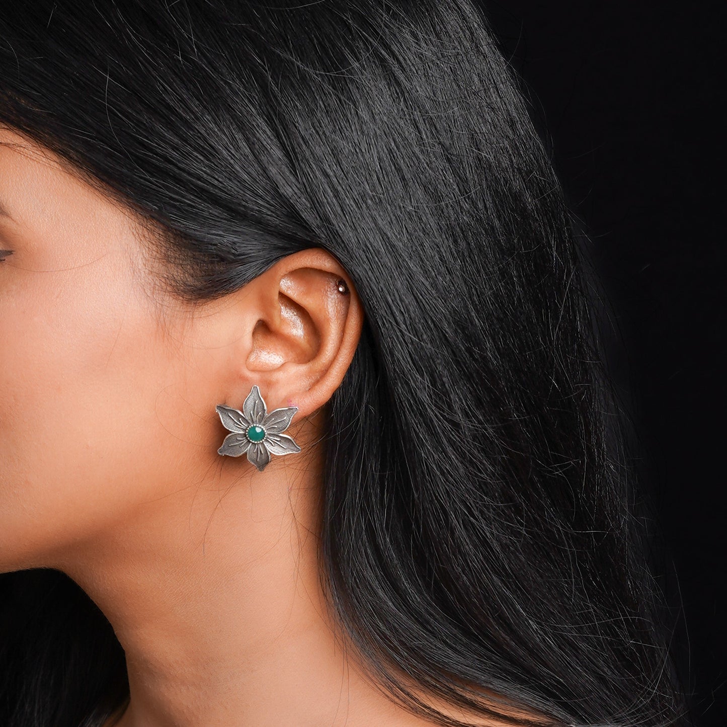 Juhi- Silver Brass Stone-Studded Stud Earrings(Green)
