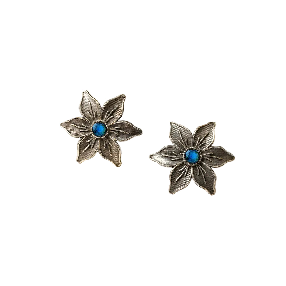 Juhi- Silver Brass Stone-Studded Stud Earrings(Blue)