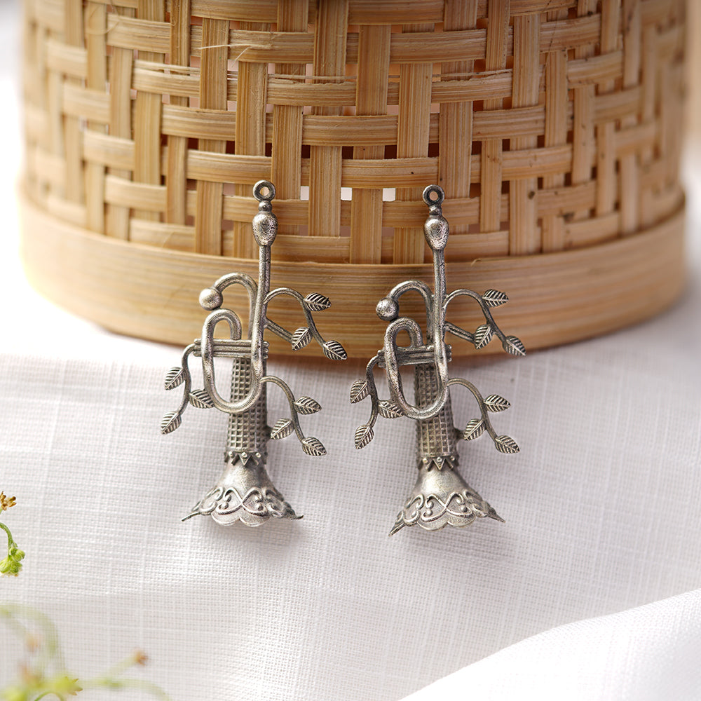 Naadini- Silver Brass oxidised stud earrings