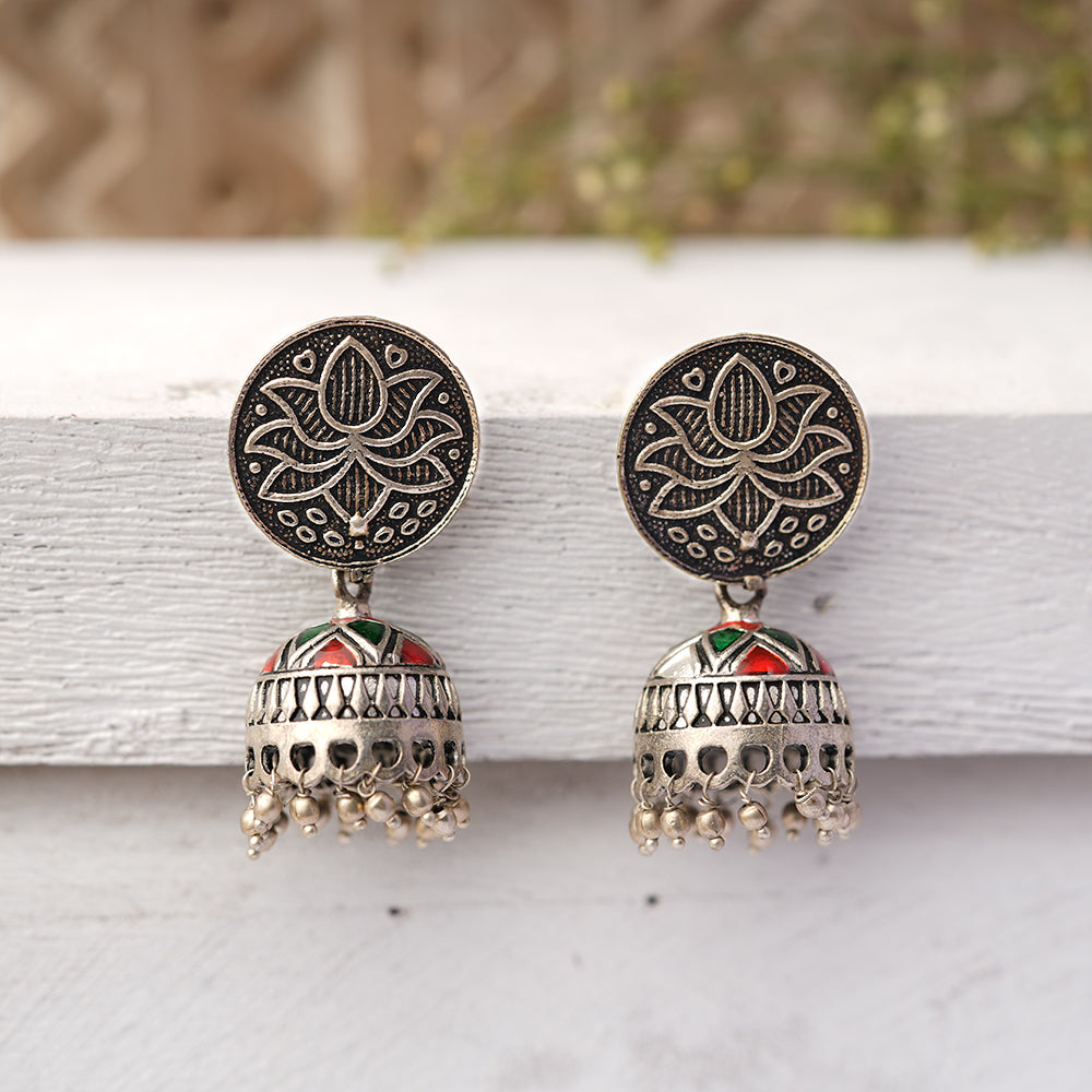 Kalika- Silver Brass Pearl Jhumki earrings