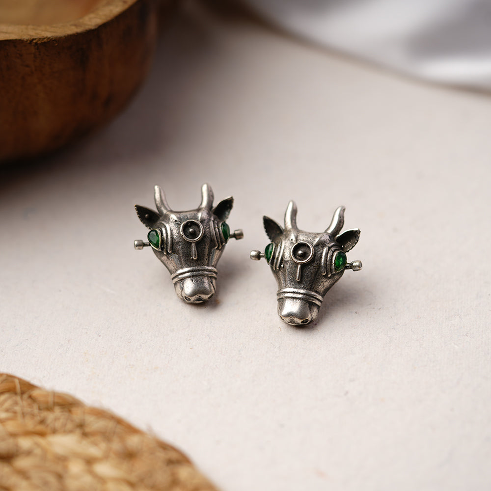 Nandi- Silver oxidised Stone-Studded stud earrings(Green)