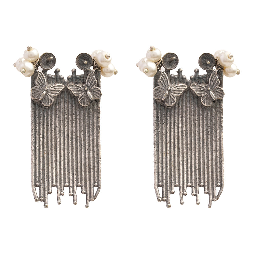 Vihangi- Silver Brass Oxidised Stud earrings