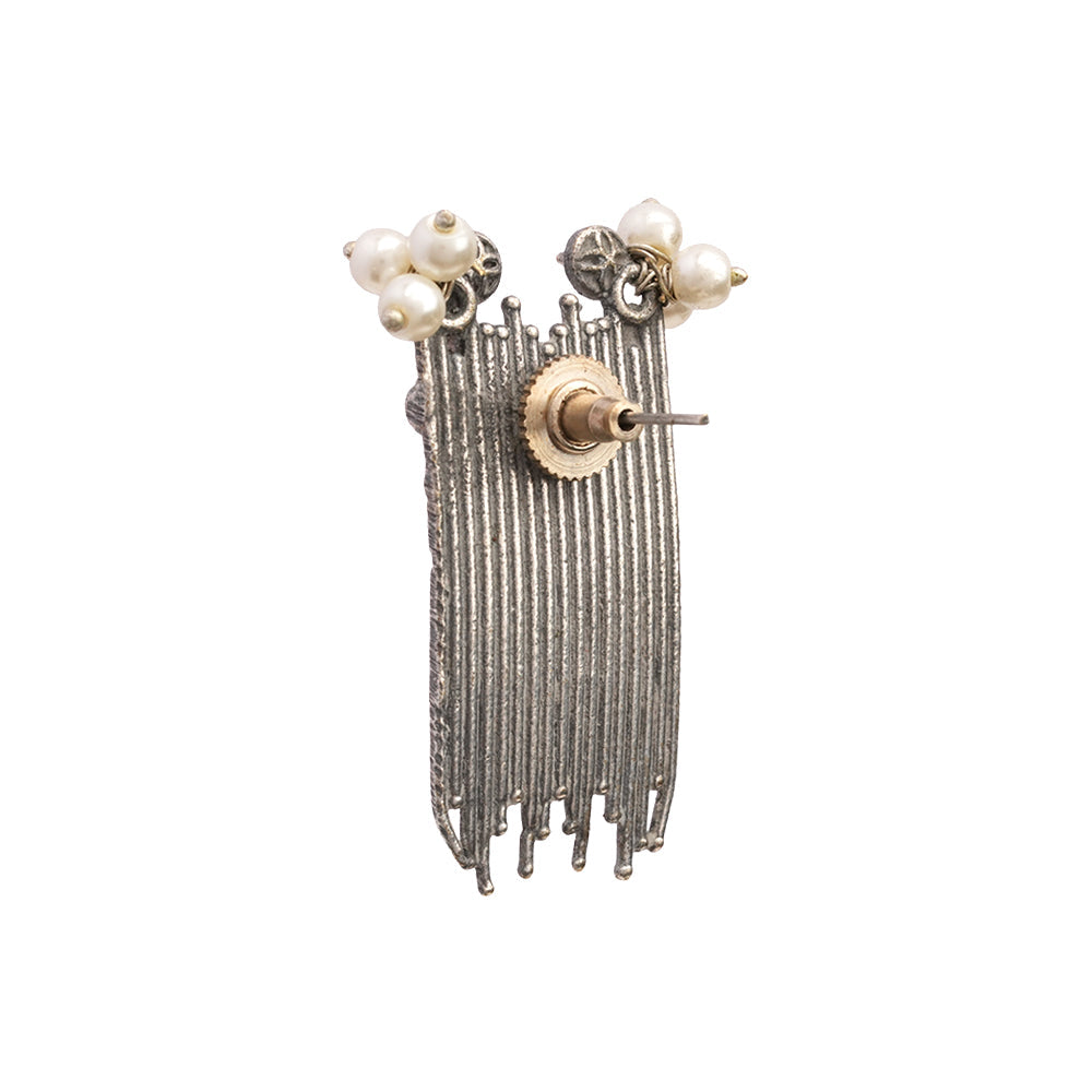 Vihangi- Silver Brass Oxidised Stud earrings