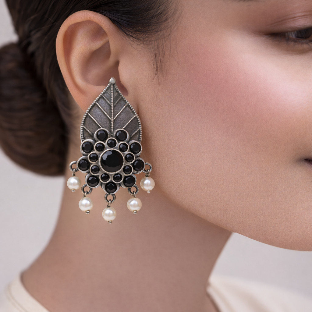 PatraPushp- Silver Brass Pearl Stud Earrings(Black)
