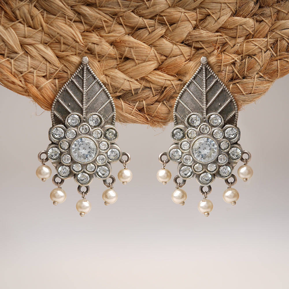 PatraPushp- Silver Brass Pearl Stud Earrings(white)