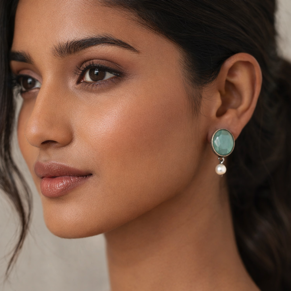 Boond- Silver Brass Stone-Studded stud earrings(Mint)