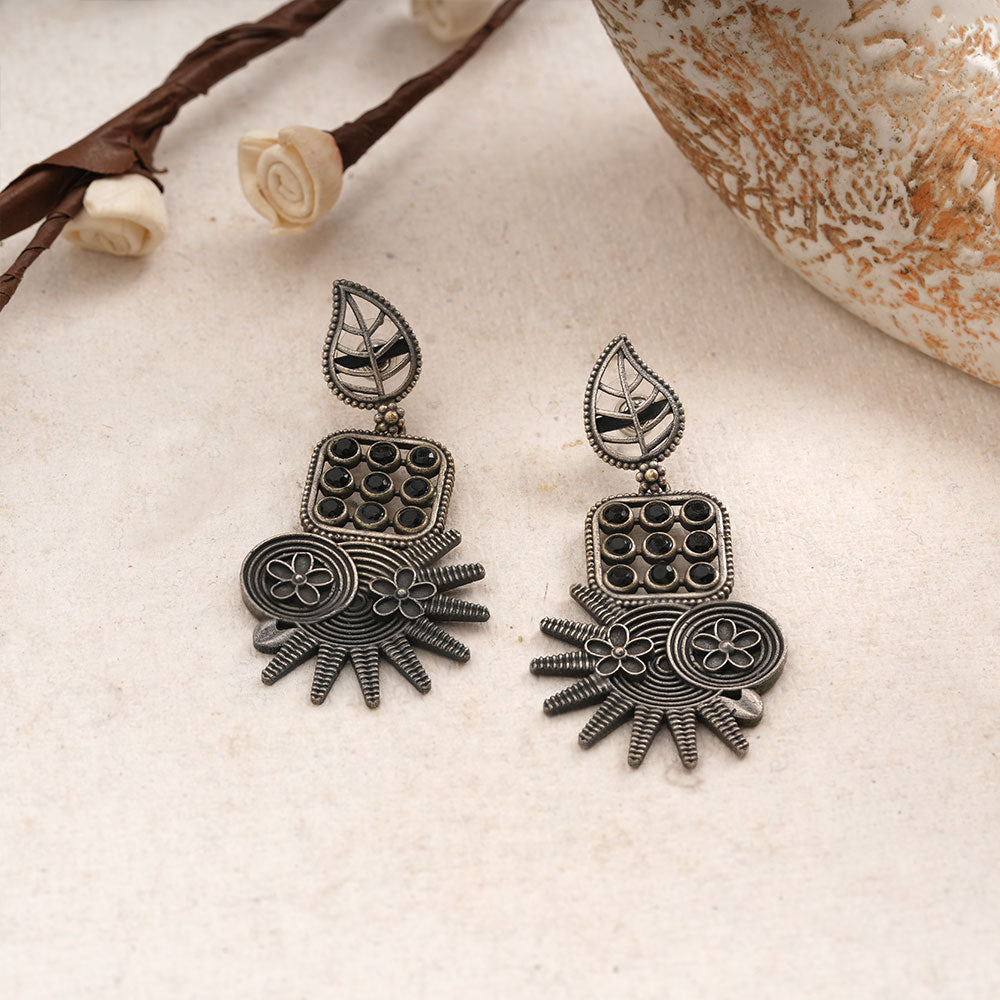 Pallavi – Silver Brass Oxidised Dangler Earrings ( black)