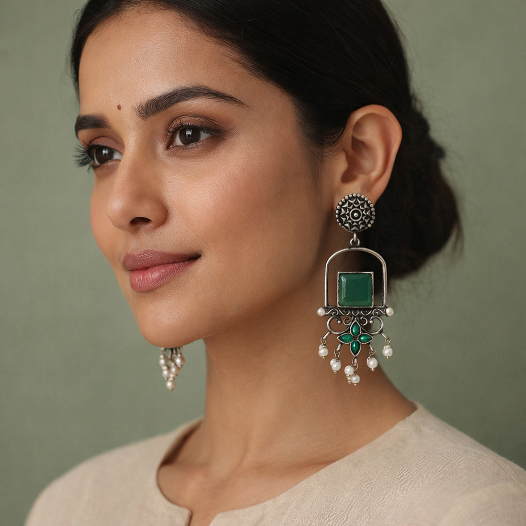 Meherab- Silver Brass Oxidised Stone-Studded Dngler Earrings (Green)