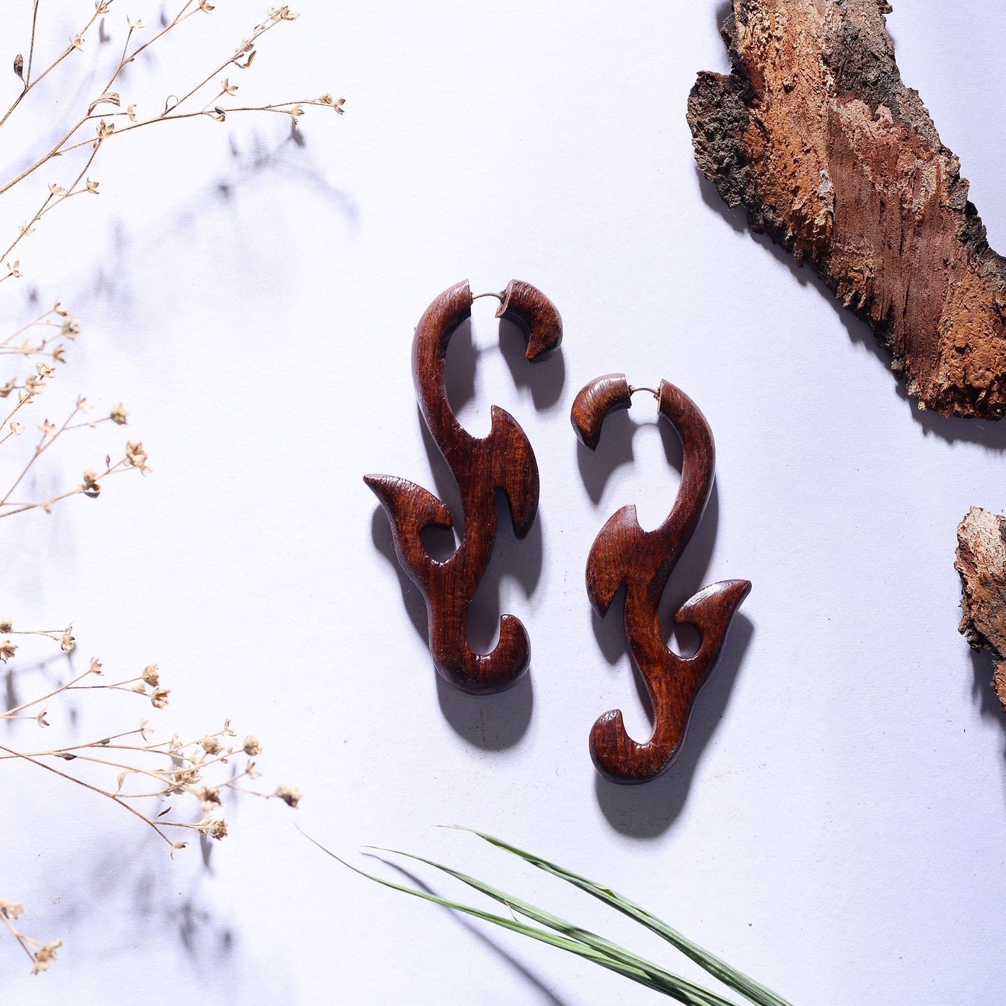Leen- Wooden Dangler Earrings