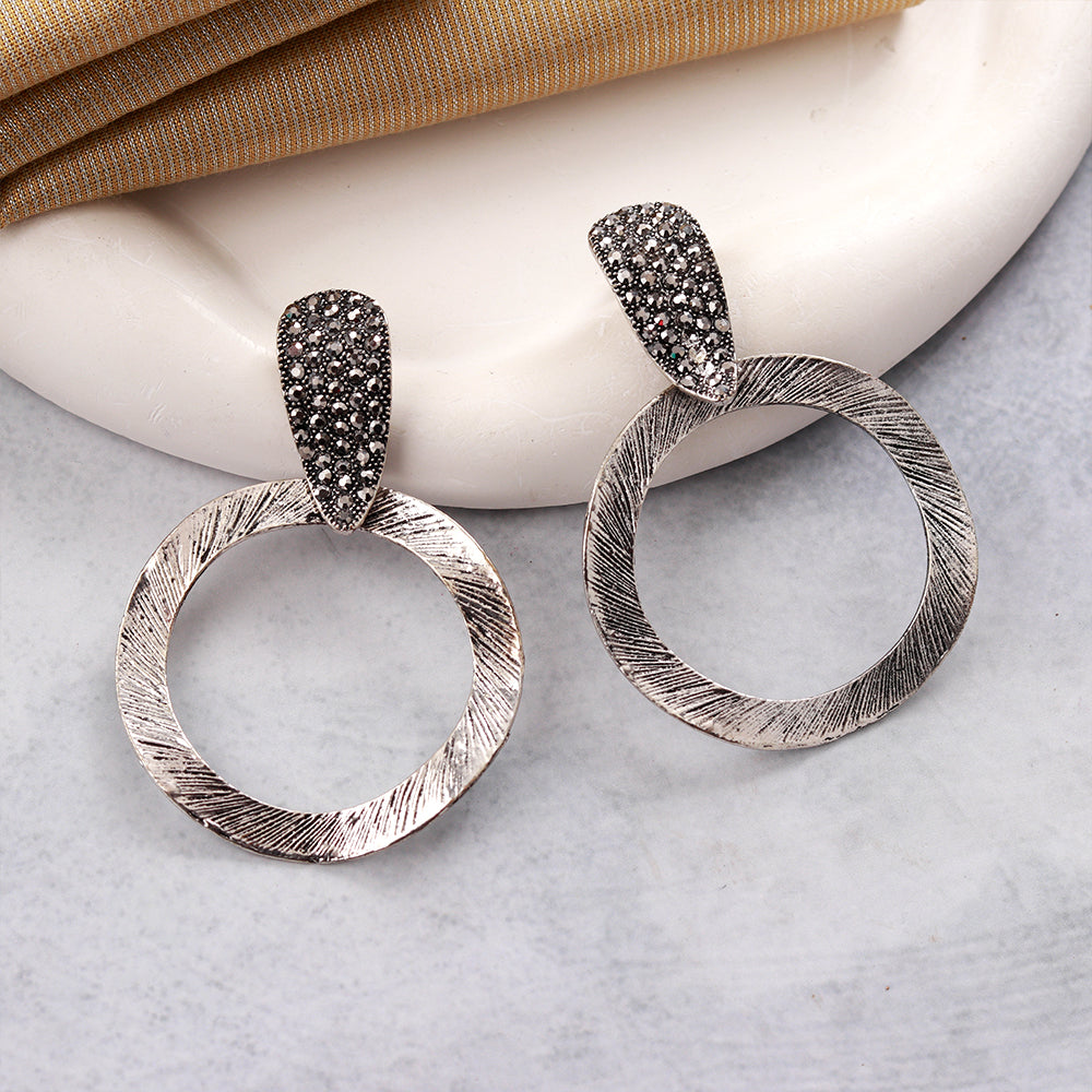 Glow Hoop- Meallic Dangler Earrings