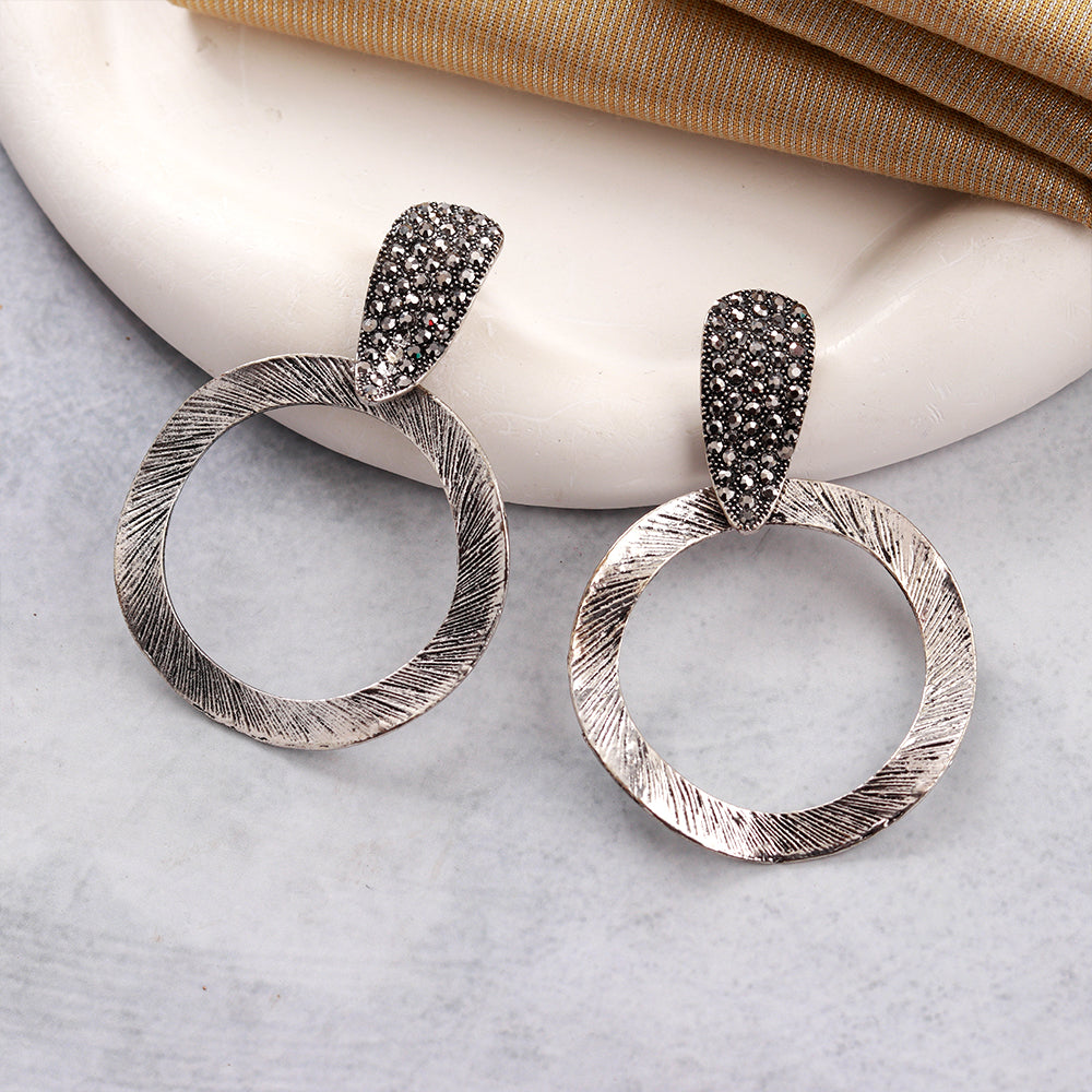 Glow Hoop- Meallic Dangler Earrings