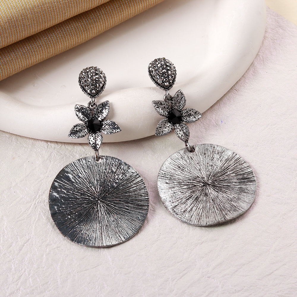 Shimmer Line- Metallic Dangler Earrings