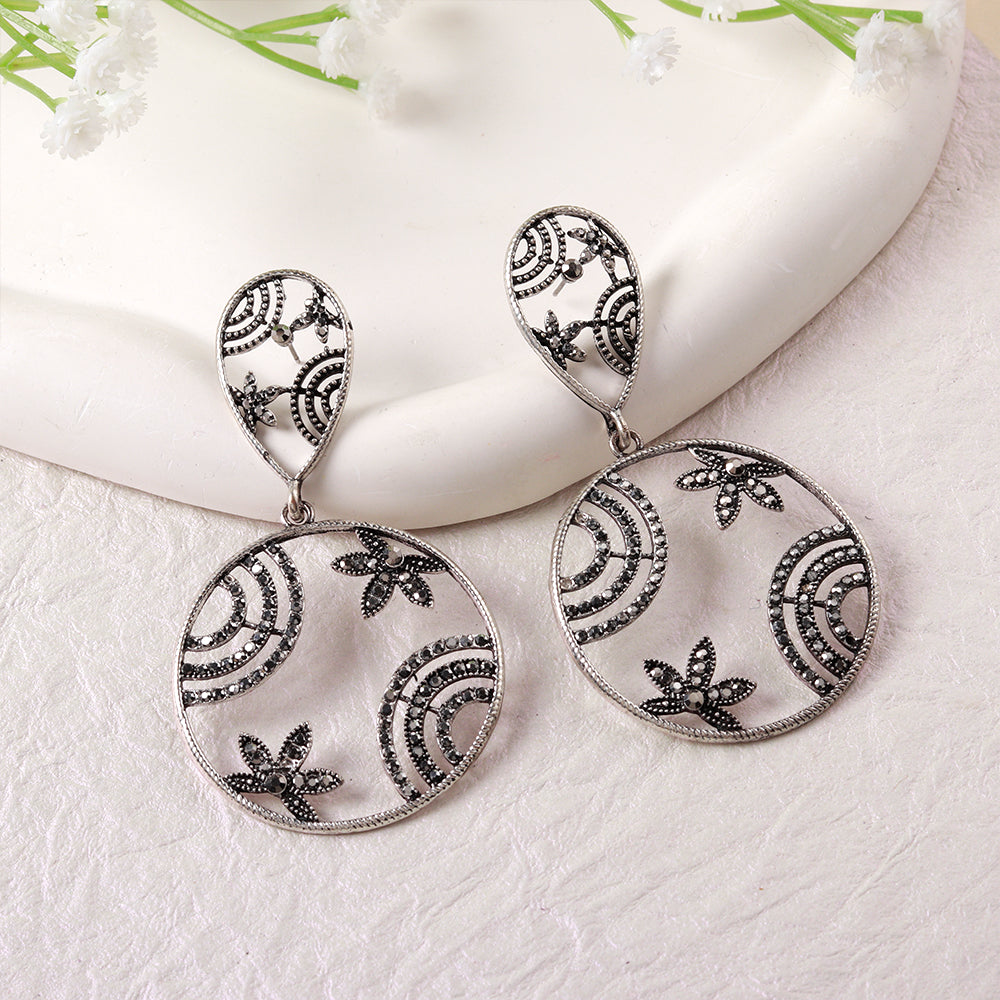 Golden Texture- Stone studded dangler earrings