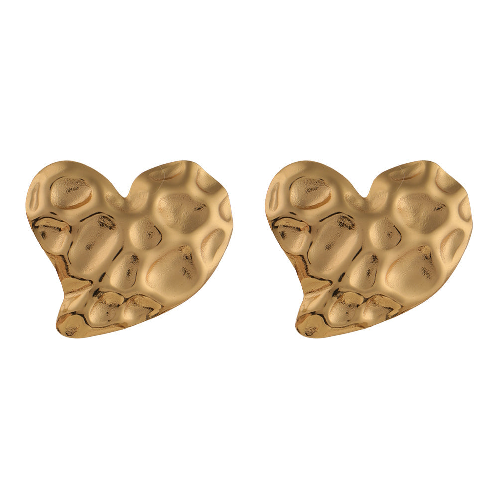 Pure Heartform- Golden Stud Earrings