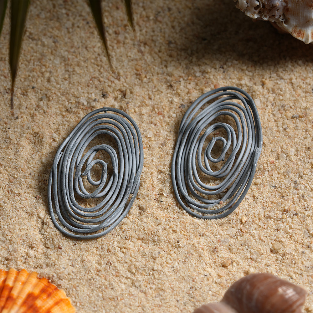 Swirly suits- Swirly stud earrings