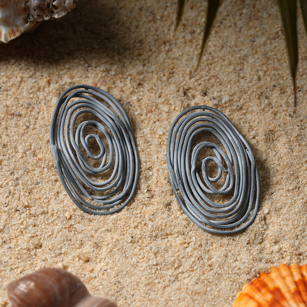 Swirly suits- Swirly stud earrings
