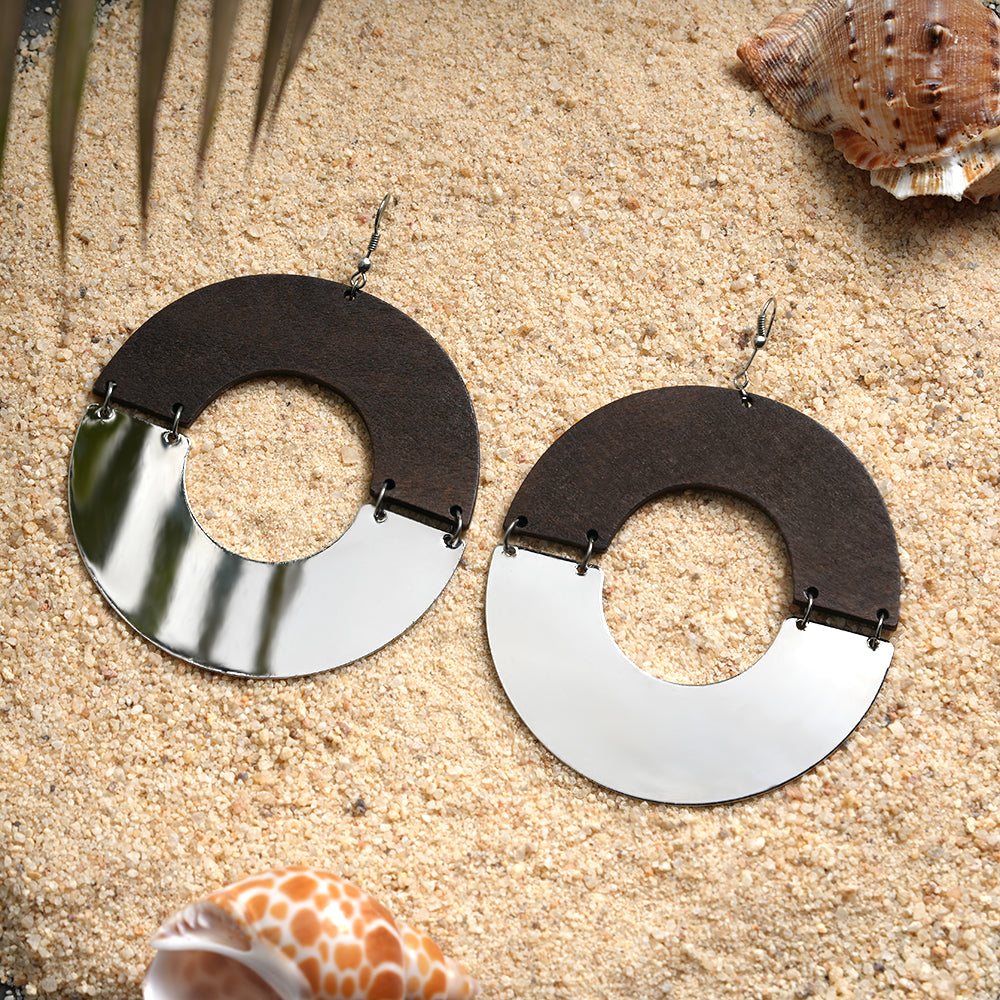 Contrast culture- wooden dangler earrings