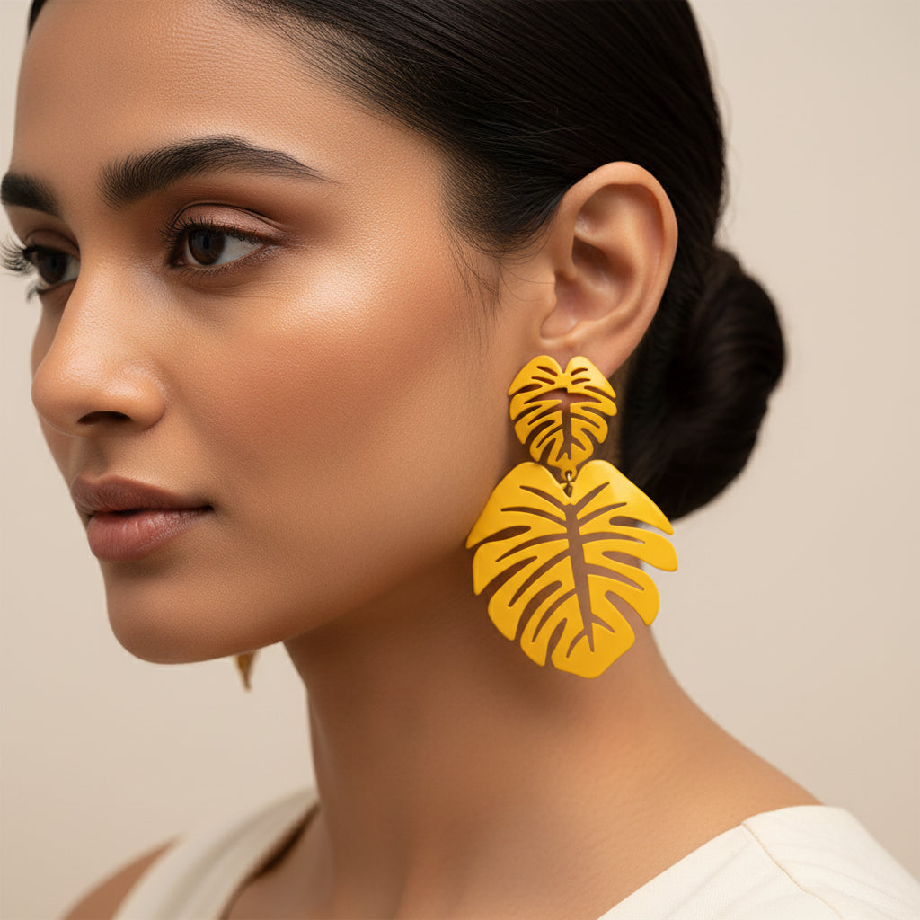 Palm Glam- Lead shaped dangler Earrings