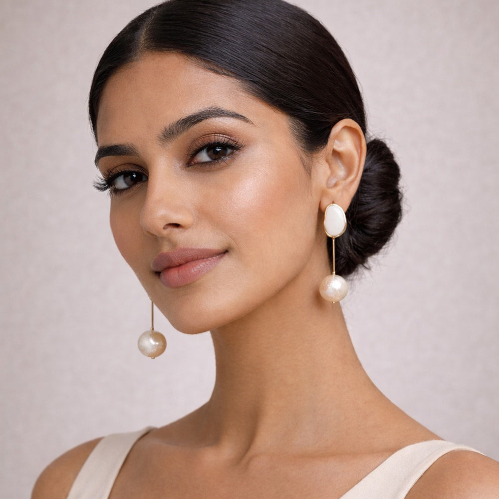 Moon Mystery- Sleek dangler earrings