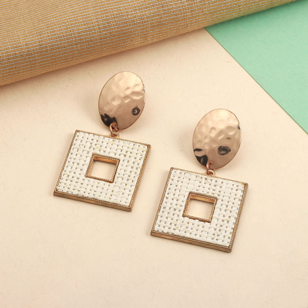 Square Gleam- square shaped dangler earrings