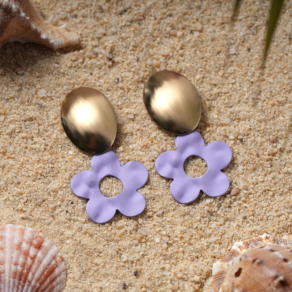 Flower and stone- Flloral stud earrings