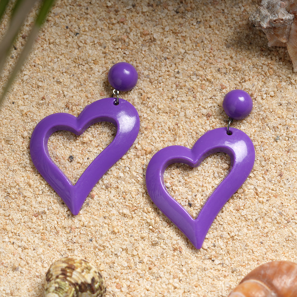 Hey Heart- Heart shaped dangler earrings