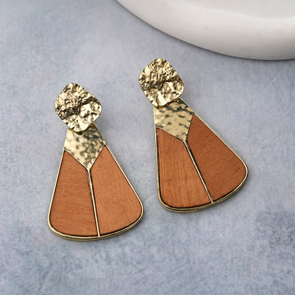 Timeless Thread- Metallic Dangler earrings