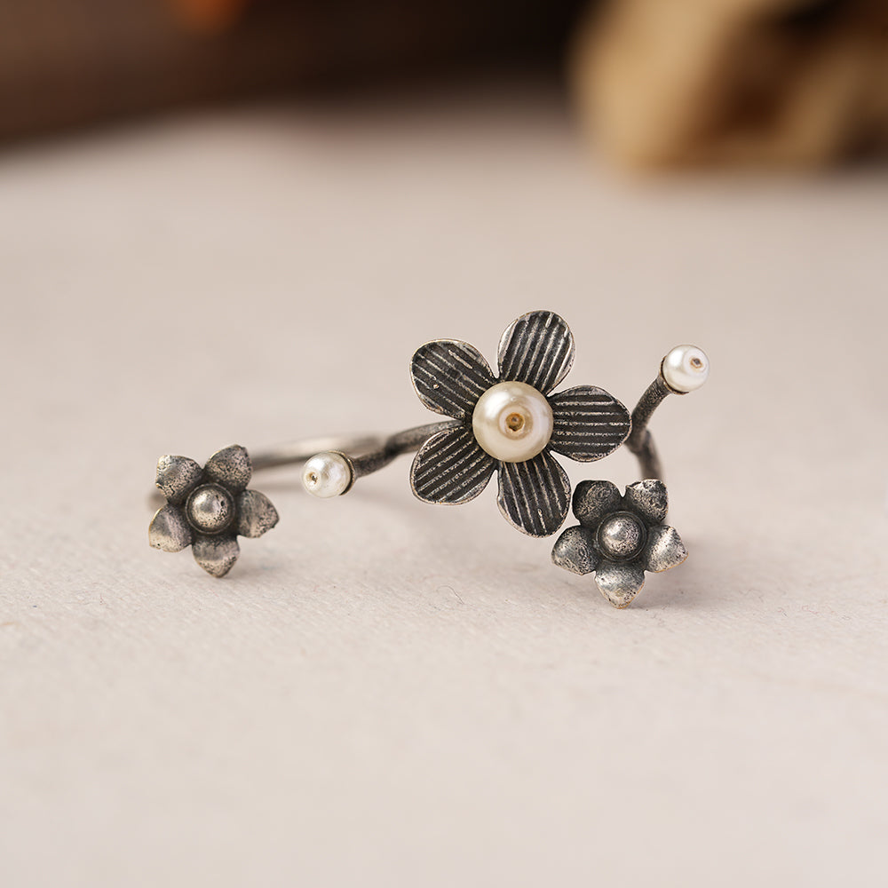 Ira- Silver oxidised ring