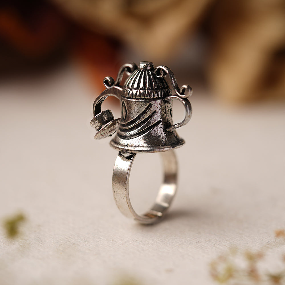 Prabhakar- Silver oxidised ring