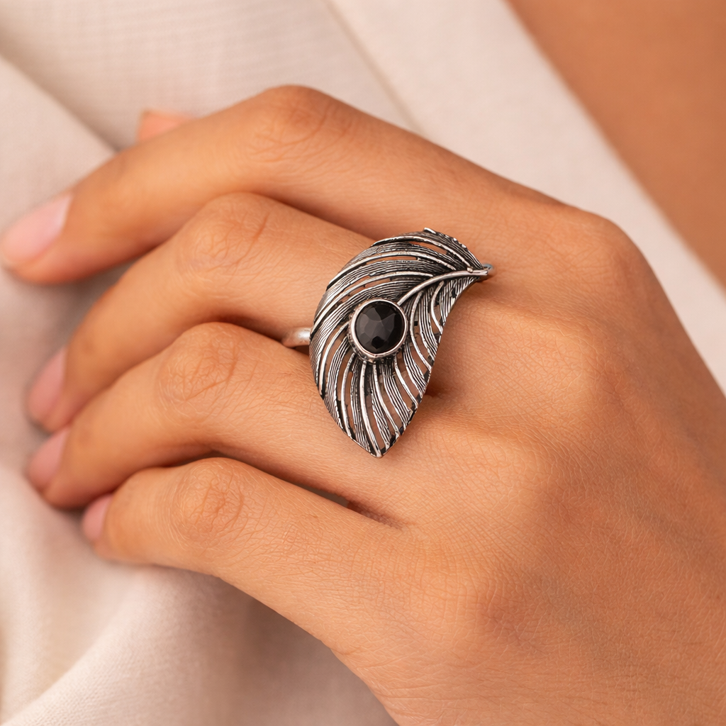 Ruchi – Oxidised Brass Stone-Studded Ring (Black)
