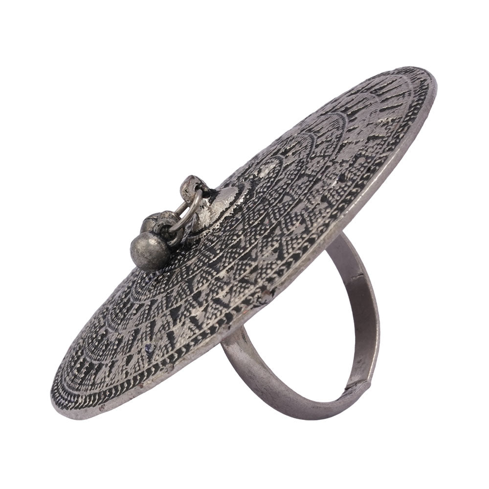 Chhavi- Silver oxidised ring