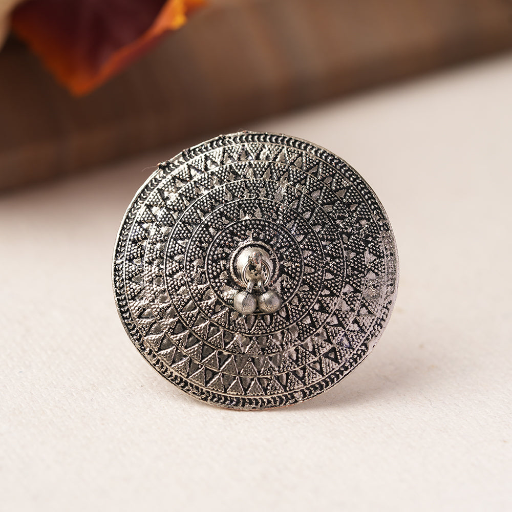 Chhavi- Silver oxidised ring